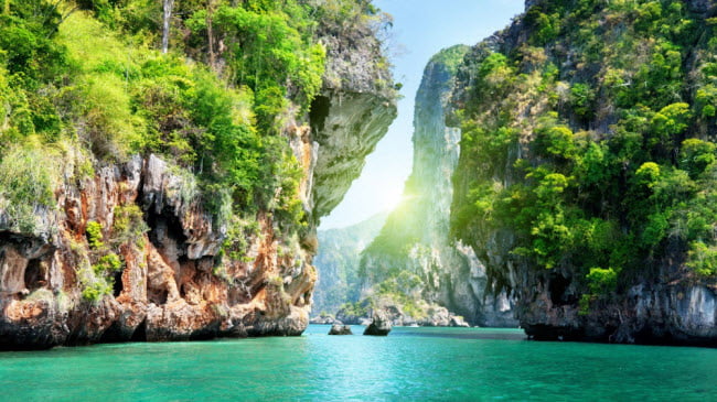 Việt Nam lọt top 7 quốc gia phát triển du lịch nhanh nhất thế giới