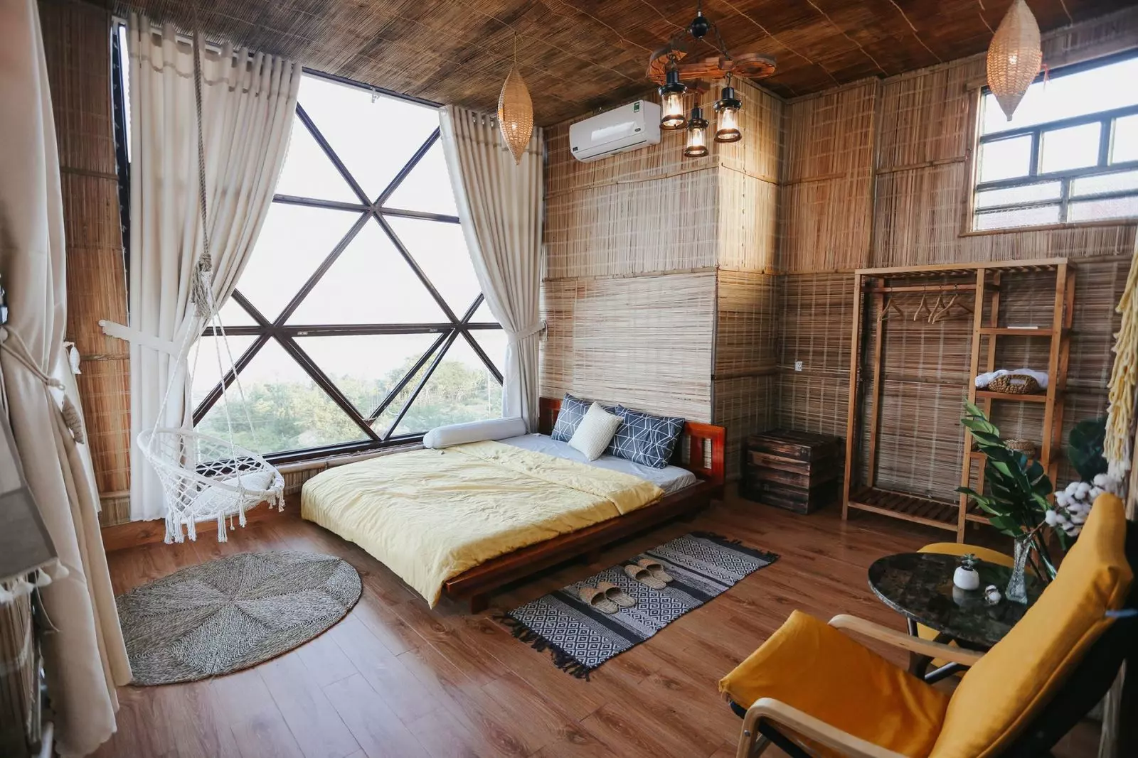 trang trí phòng ngủ homestay