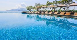 top-10-khach-san-nha-trang-gan-bien-tieu-chi-va-review