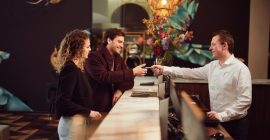 Dịch vụ đi kèm phải có trong khách sạn 3-5 sao