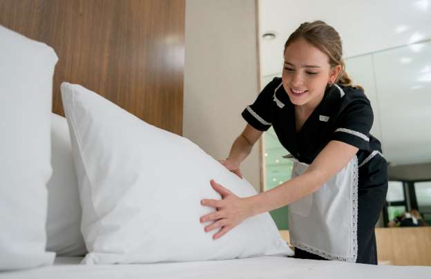 6 "tuyệt chiêu" giúp Housekeeping ghi điểm với khách hàng