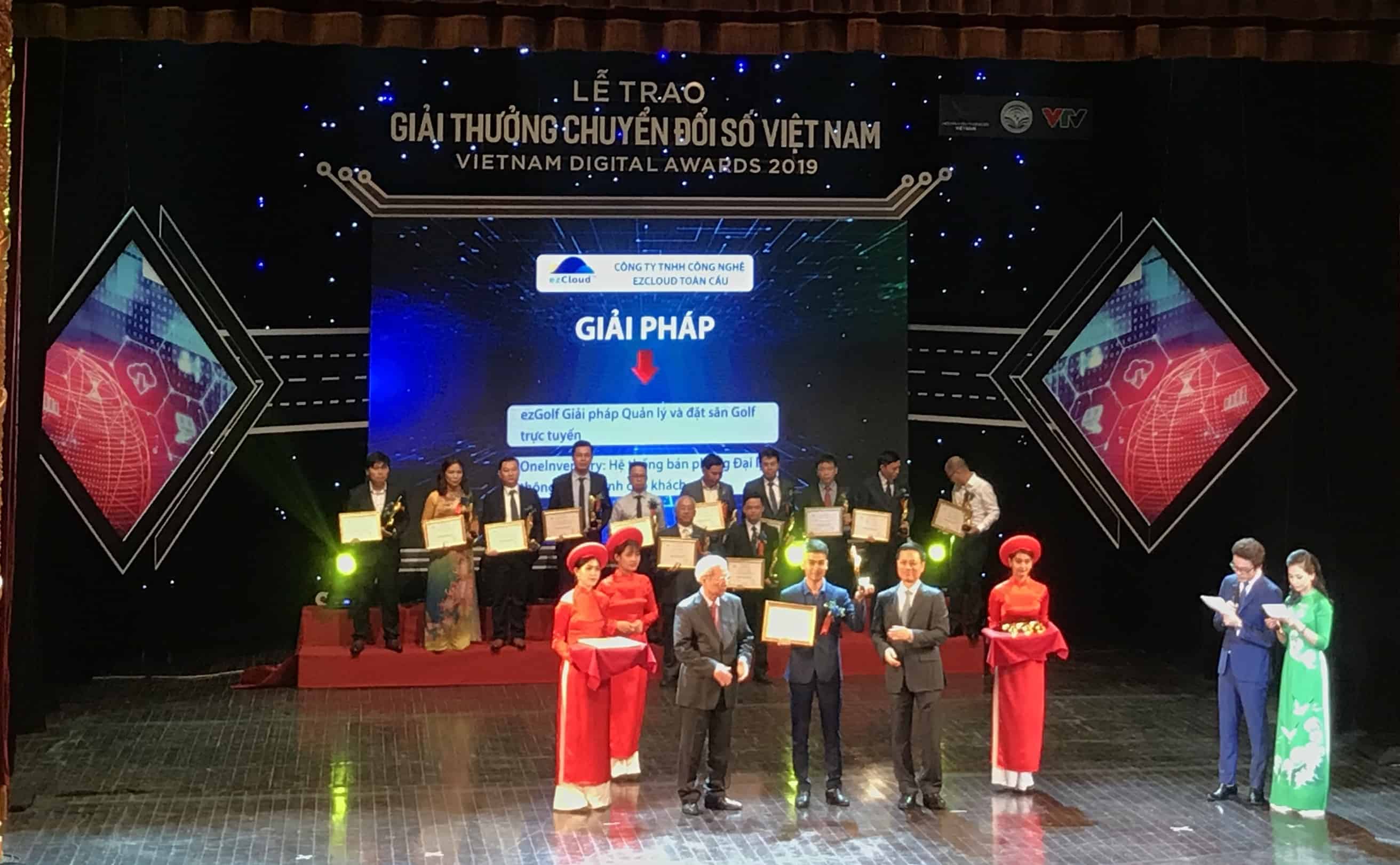 OneInventory VÀ ezGolf nhận giải thưởng "CHUYỂN ĐỔI SỐ VIỆT NAM – VIETNAM DIGITAL AWARDS 2019"