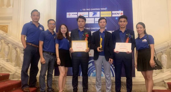 OneInventory và ezGolf nhận giải Chuyển đổi số 2