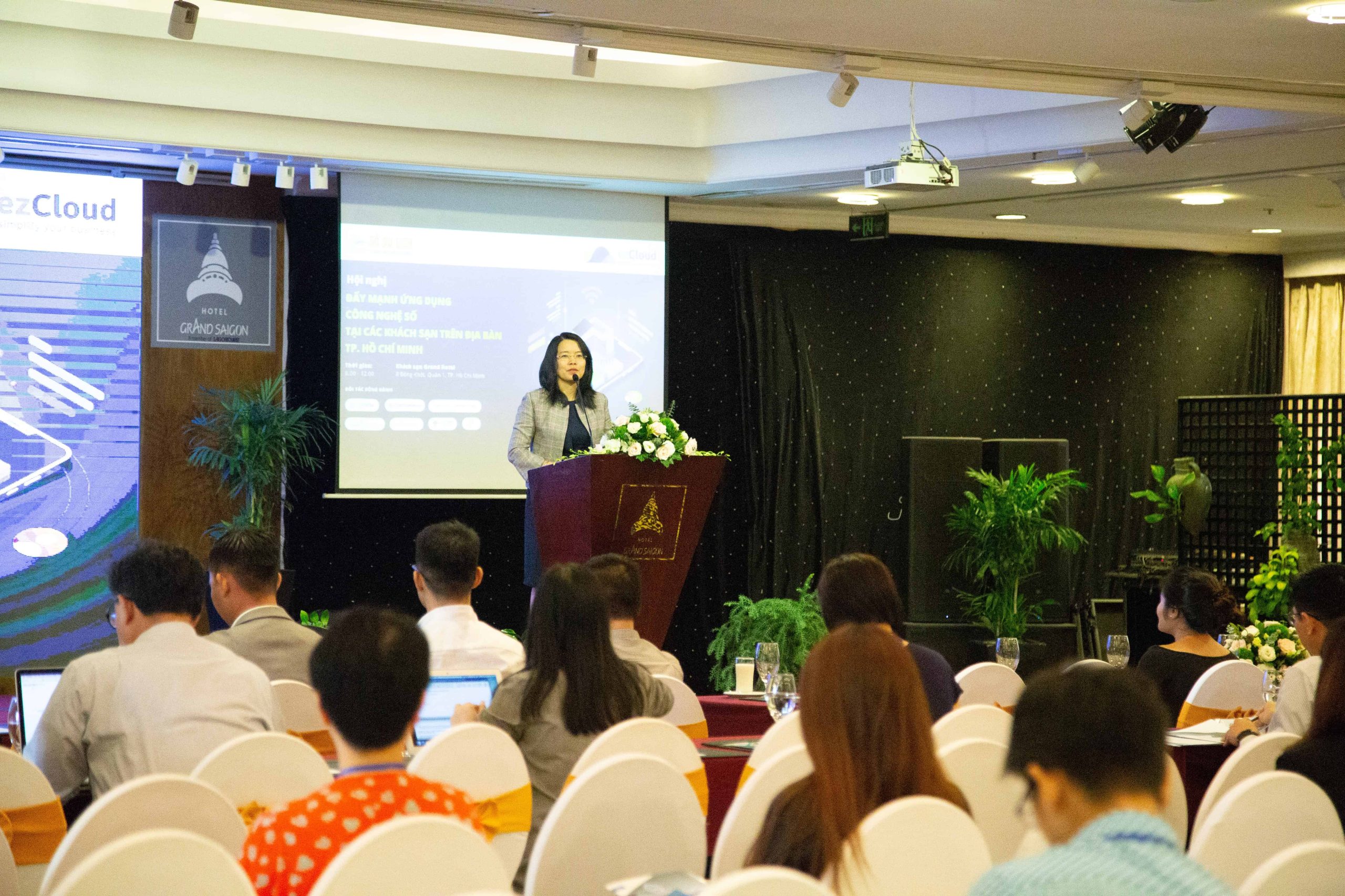 Đẩy mạnh ứng dụng công nghệ số trong quản lý khách sạn tại TP Hồ Chí Minh