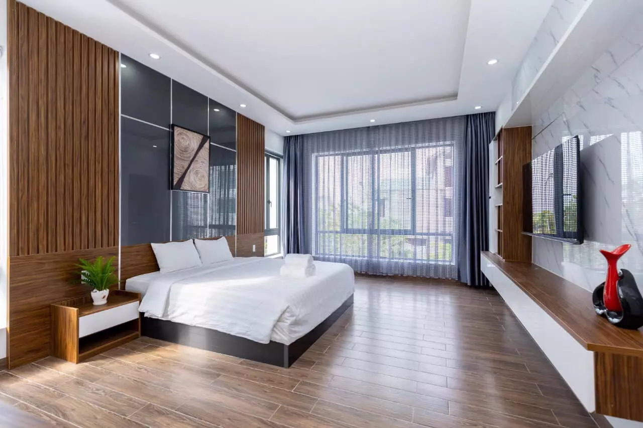 không gian phòng ngủ villa hiện đại