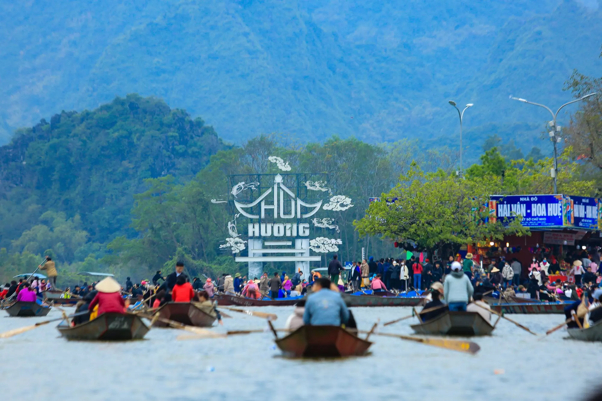 lễ hội chùa hương