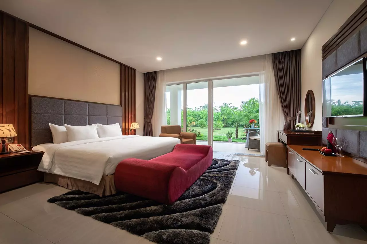 phòng nghỉ gold coast hotel resort & spa