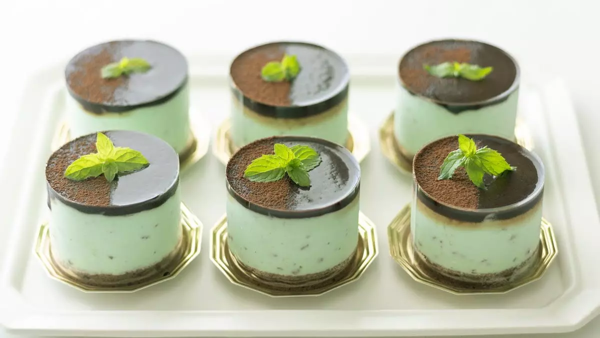 bánh mousse chocolate bạc hà