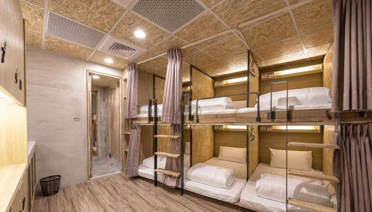 loại phòng capsule hotel thông nhau