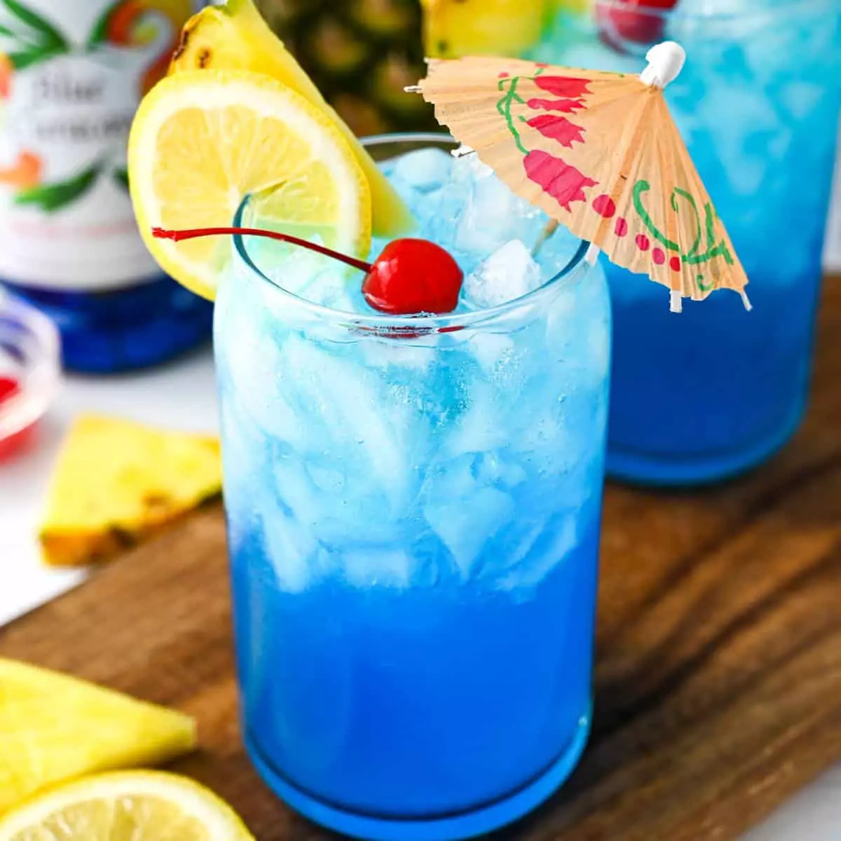 thức uống blue lagoon mocktail