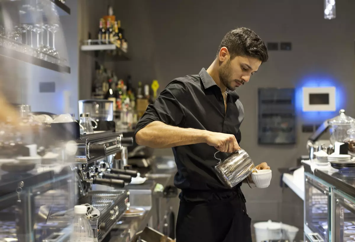 nhân viên barista