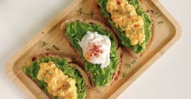 avocado toast là gì