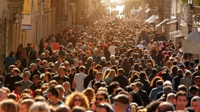 mass tourism là gì