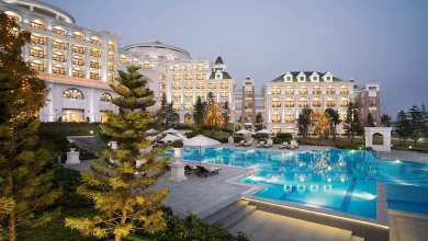 khách sạn ở hạ long