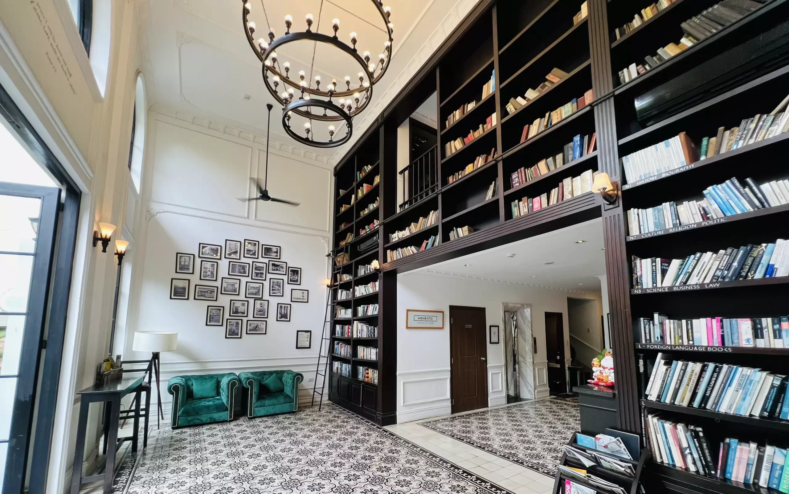 the alcove library hotel