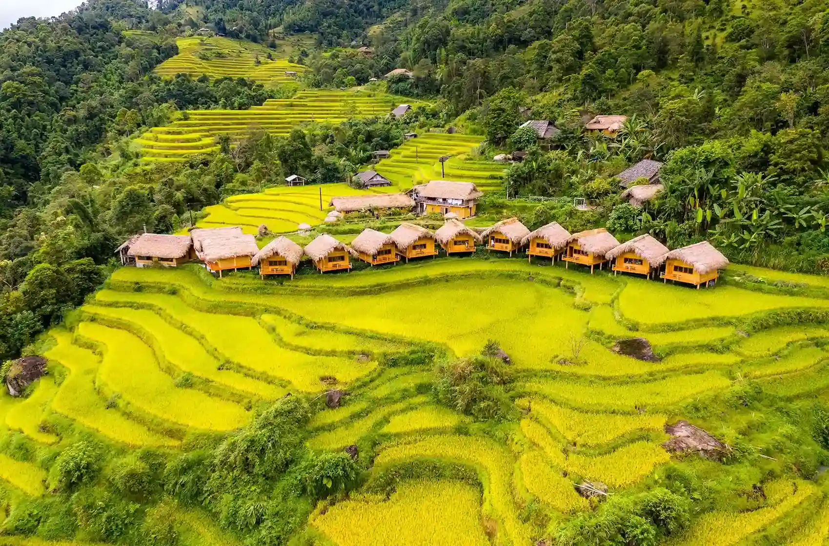 hoàng su phì lodge nhìn từ trên cao