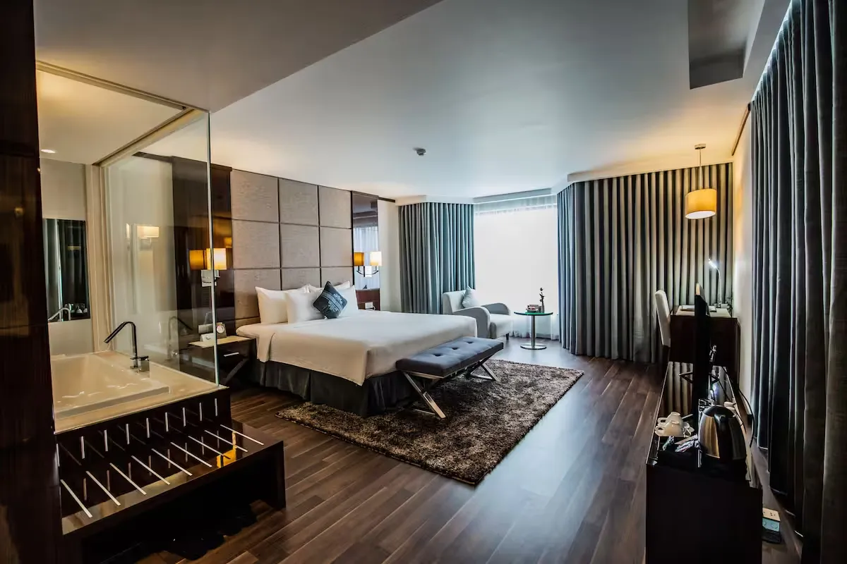 khách sạn central luxury hạ long