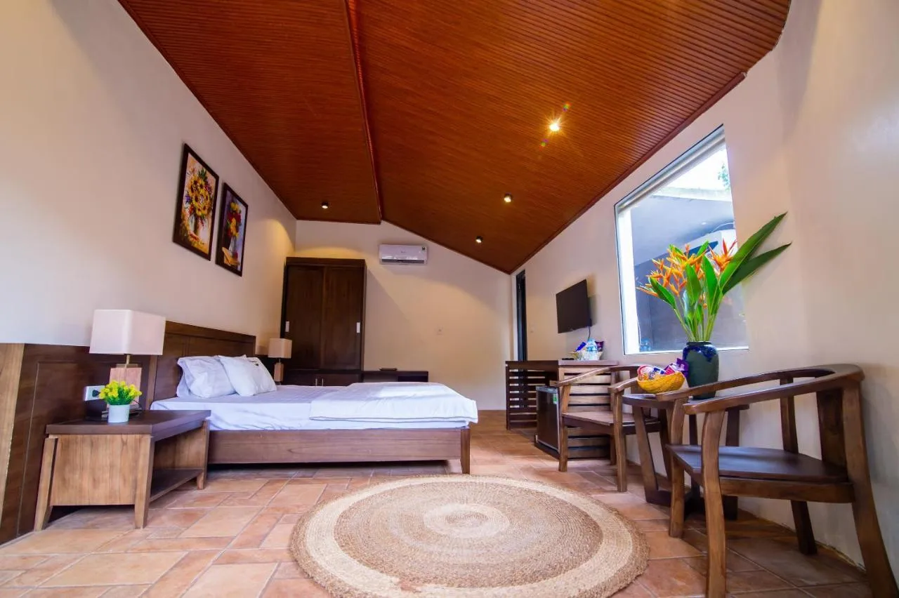 phòng cao cấp khách sạn may tropical villas