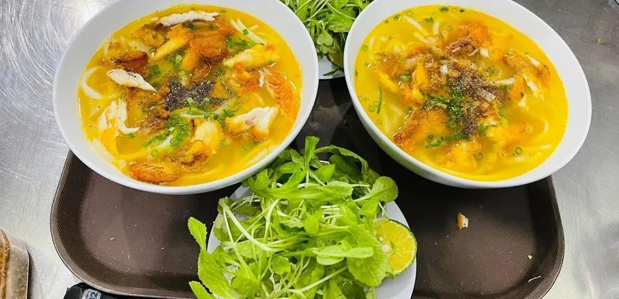 bánh canh cá lóc cường đô la