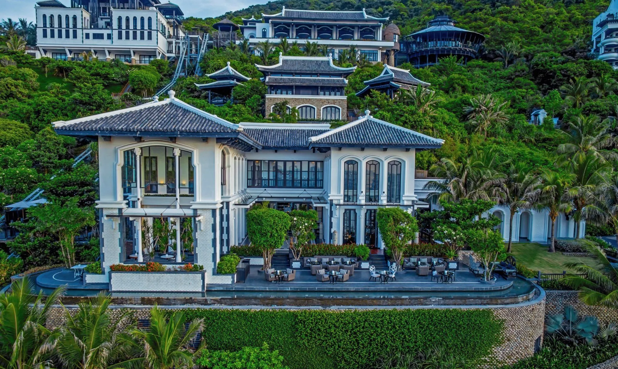 intercontinental đà nẵng resort