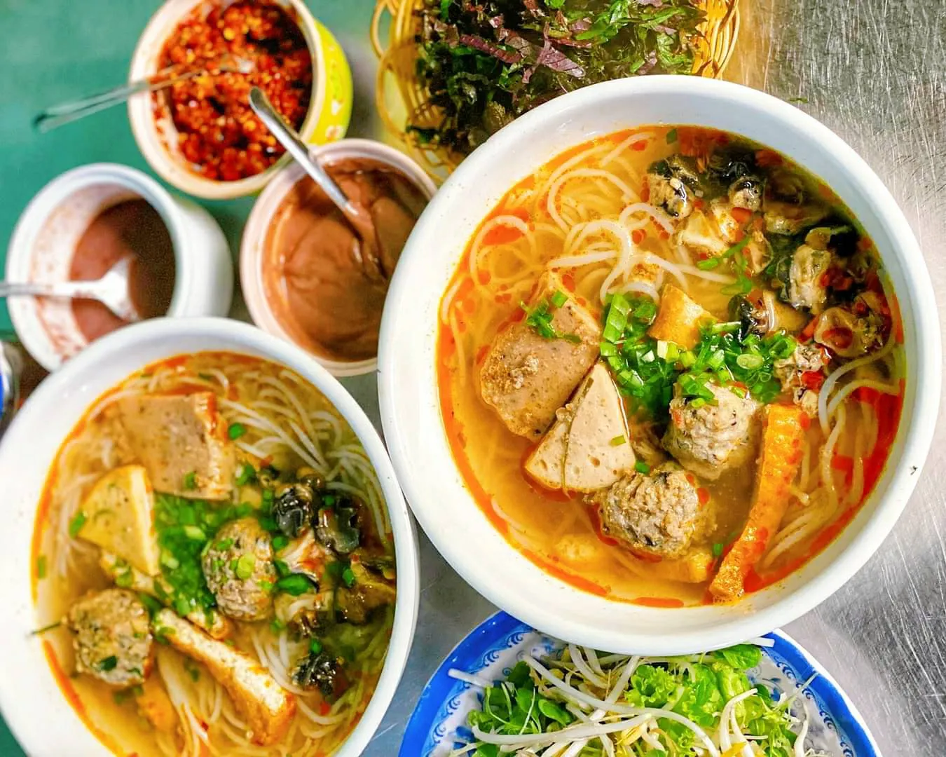 món bún riêu cua đồng tại quán út phương đà nẵng