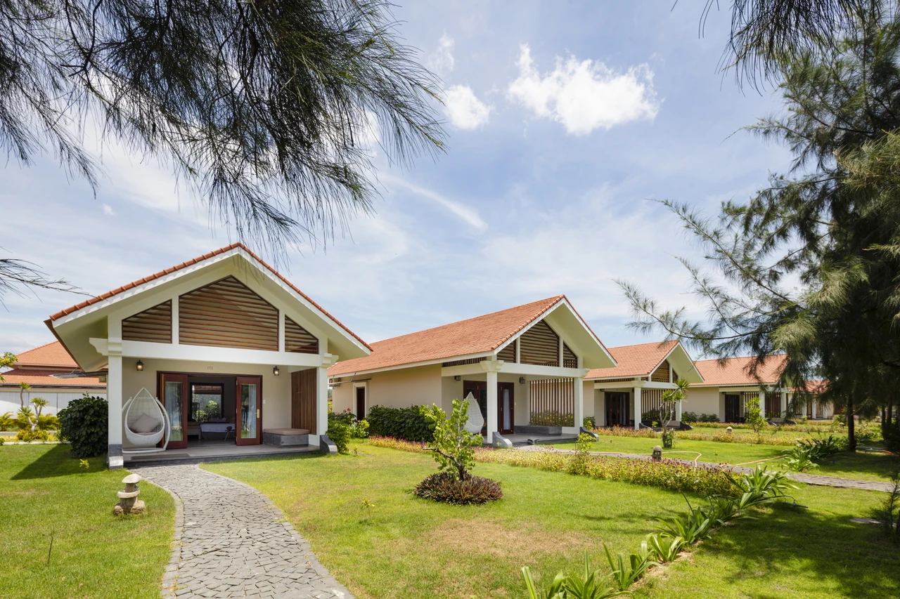 sao mai beach resort phú yên