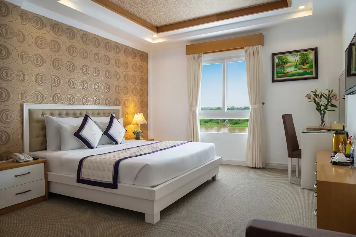 phòng nghỉ sang trọng tại nesta hotel cần thơ