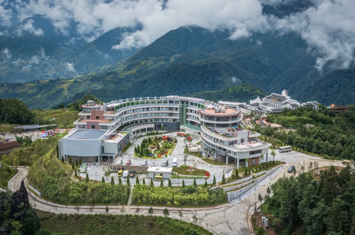 toàn cảnh lady hill sapa resort