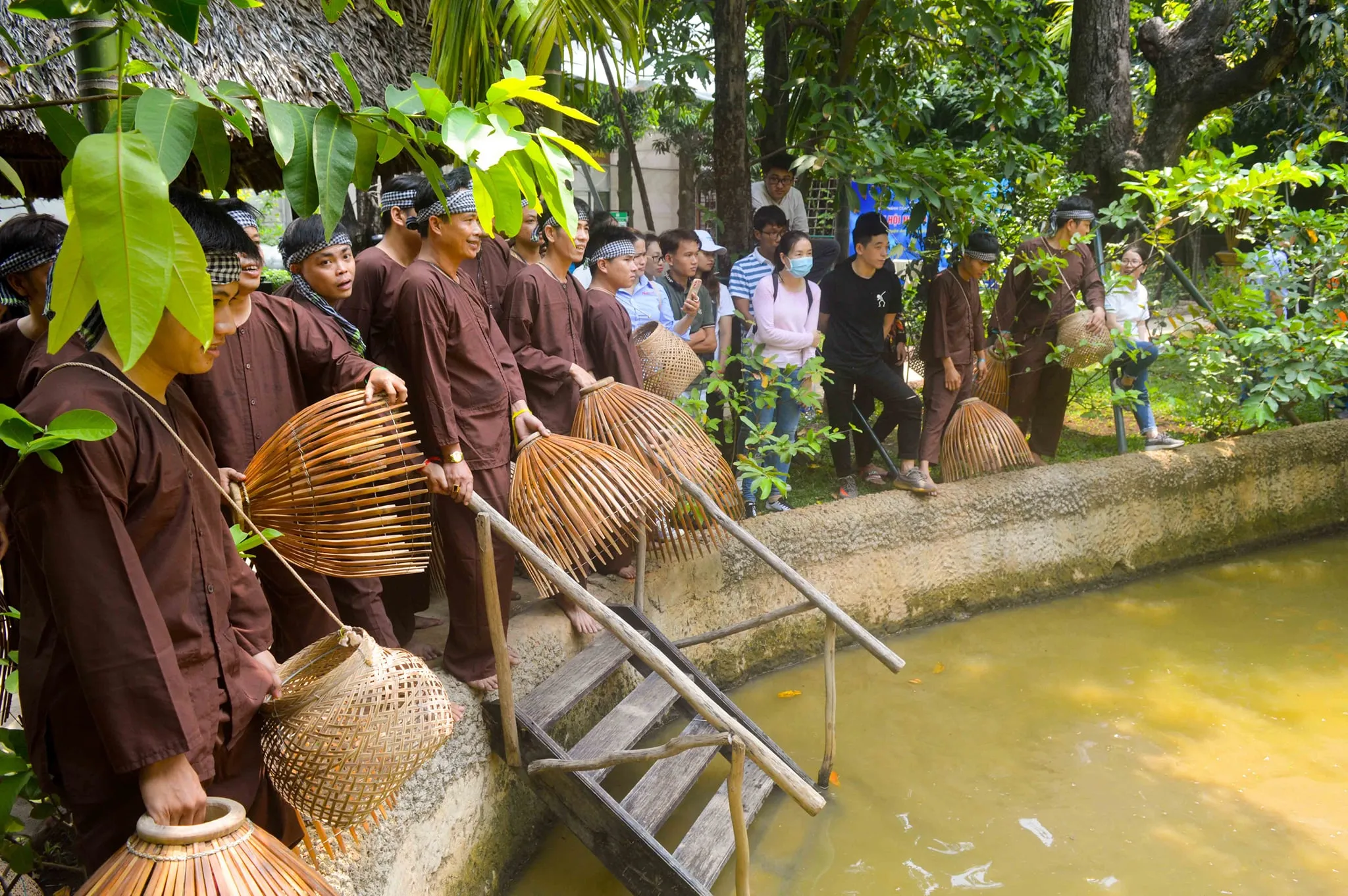 hoạt động vui chơi tại khu du lịch phương nam