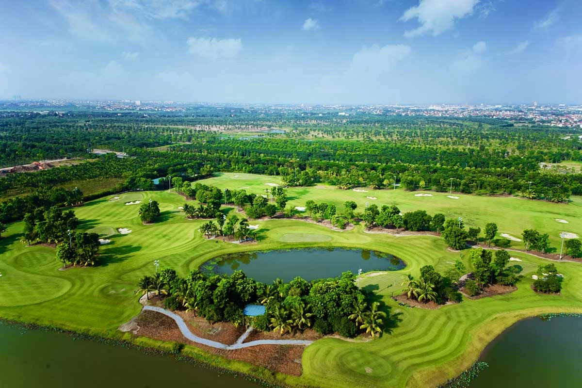 sân golf tại sông bể golf resort 