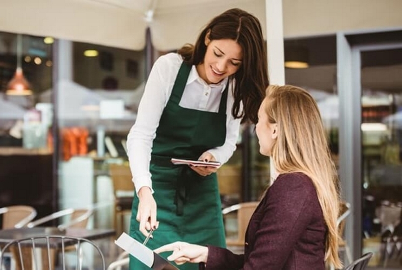 Quy định về mức thu phí service charge tối đa