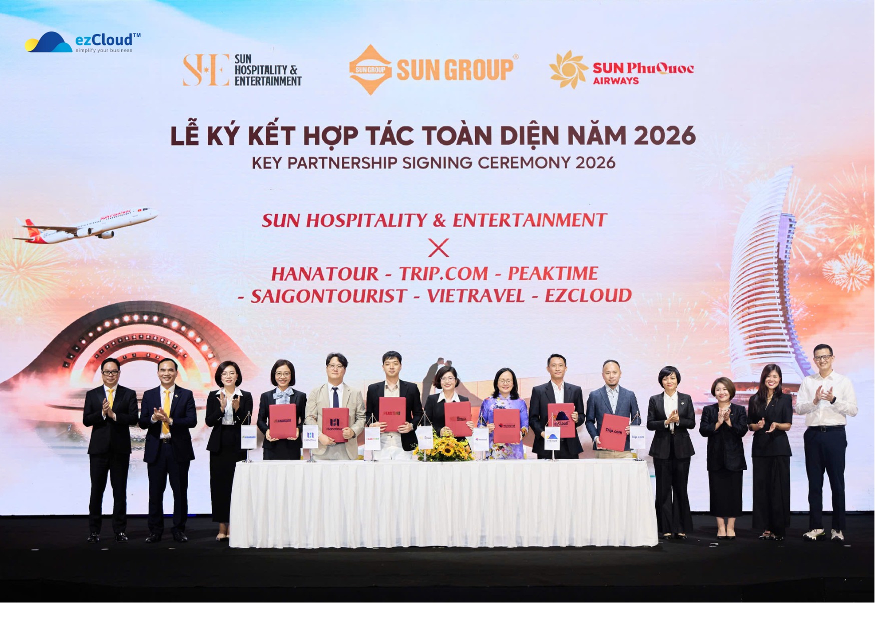 Danh hiệu này không chỉ ghi nhận kết quả của năm 2025, mà còn khẳng định năng lực triển khai thực tế và uy tín dài hạn của ezCloud trong các dự án quy mô tập đoàn.