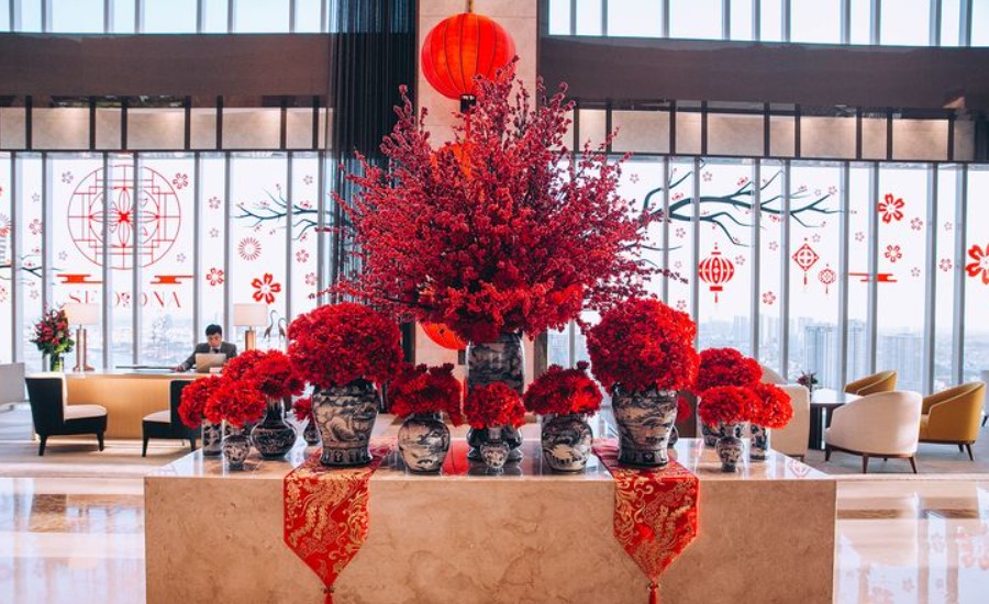 khách sạn trang trí Tết 