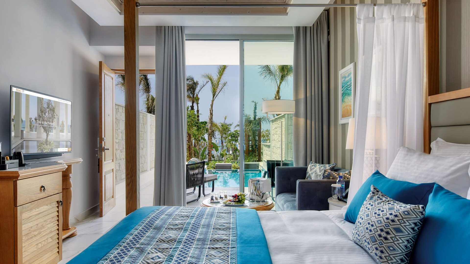cabana room 2
