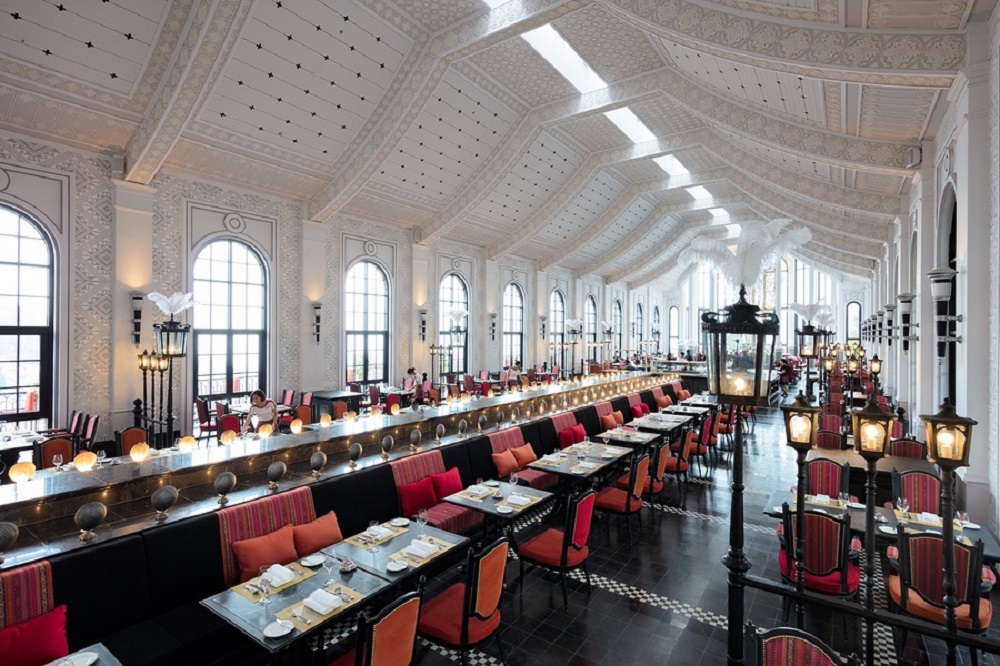Mẫu khách sạn cổ điển có nhà hàng/F&B