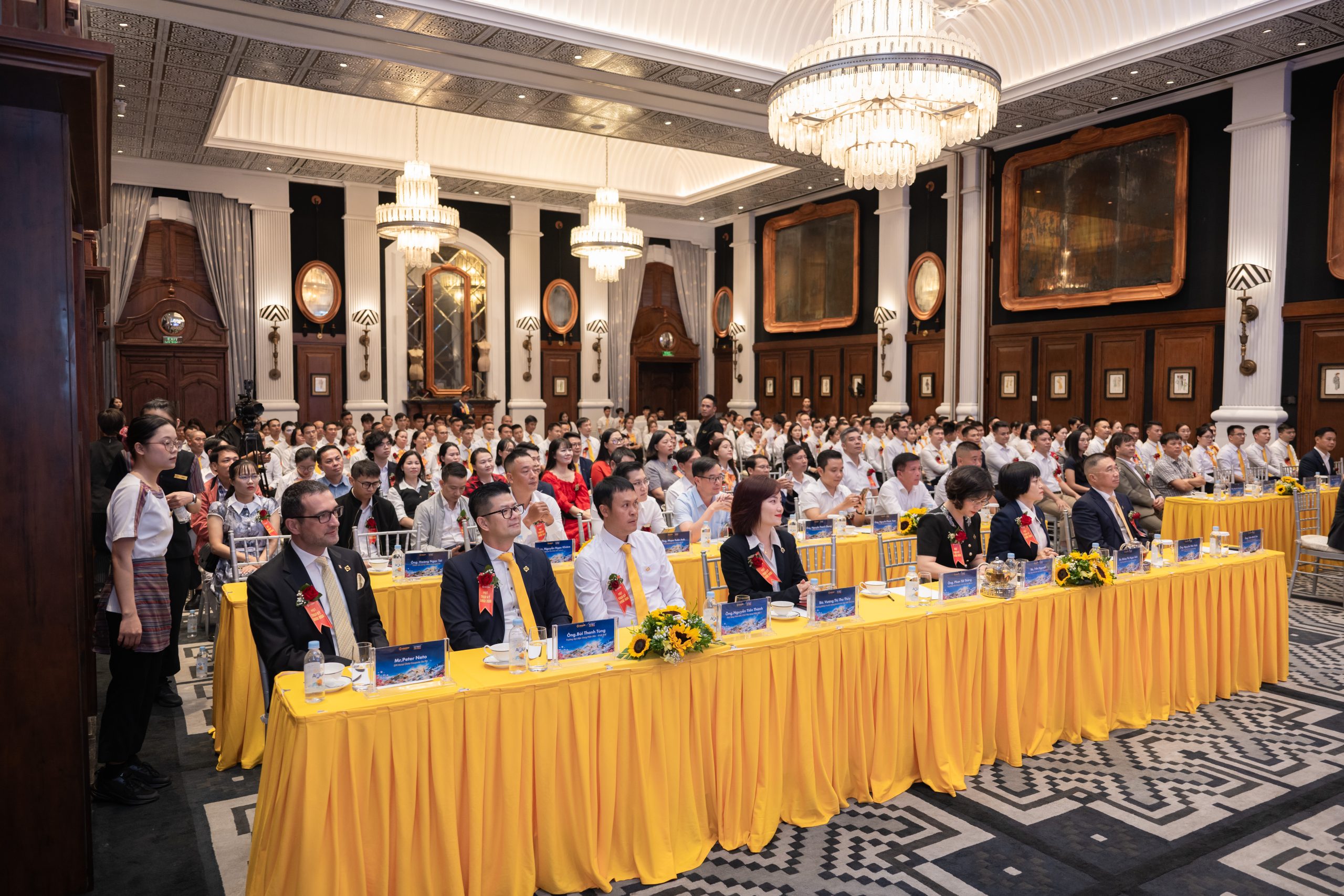 Toàn cảnh lễ vinh danh Top 10 “Đối tác Chiến lược Khai hoa