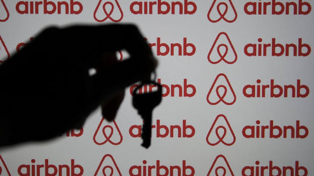 Tự động hóa trả lời tin nhắn Airbnb là gì?